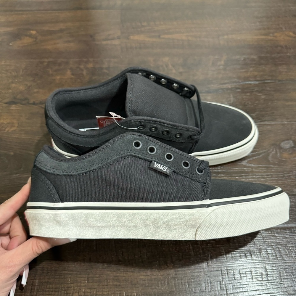 Vans Chukka Low Suede/Canvas Sneaker Size 8.5 Women